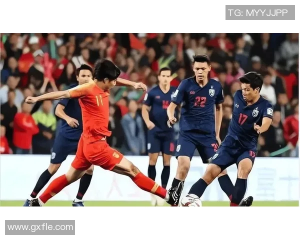 足球明星如何从战火中重生走向辉煌人生的背后故事